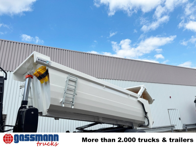 MAN TGS 41.440/480 8x4 BB, Mulde ca. 16m³ mit - Cab chassis truck: picture 2 MAN TGS 41.440/480 8x4 BB, Mulde ca. 16m³ mit - Cab chassis truck: picture 2