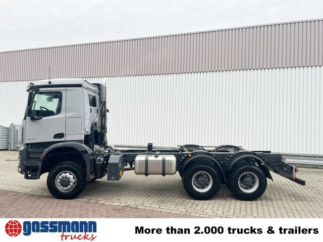 New Tipper Mercedes-Benz Arocs 3340/46 A 6x6, Grounder: picture 13