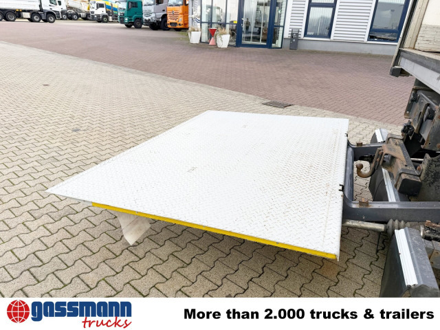 Mercedes-Benz Atego 1330 4x4, Iso-Koffer mit Heizung, LBW - Box truck: picture 2 Mercedes-Benz Atego 1330 4x4, Iso-Koffer mit Heizung, LBW - Box truck: picture 2