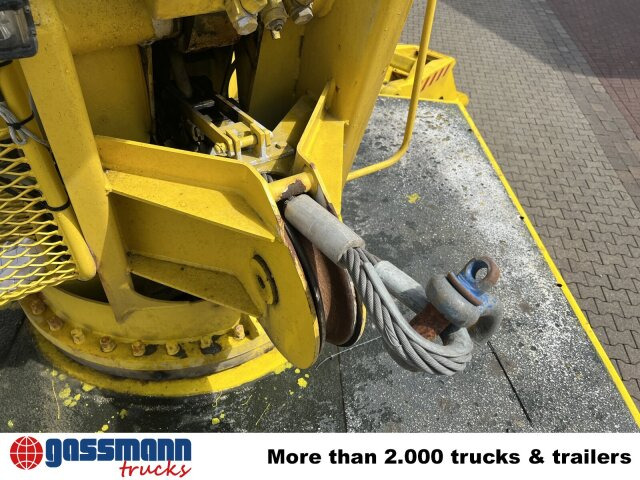 Mercedes-Benz SK II 2638/44 A 6x6, V8, Retarder, Kran, 2x - Crane truck: picture 4 Mercedes-Benz SK II 2638/44 A 6x6, V8, Retarder, Kran, 2x - Crane truck: picture 4