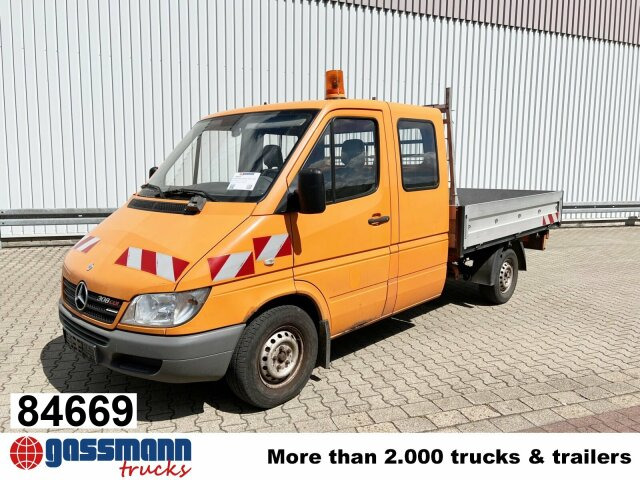 Mercedes-Benz Sprinter 308 4x2 Doka - Flatbed van, Combi van: picture 1 Mercedes-Benz Sprinter 308 4x2 Doka - Flatbed van, Combi van: picture 1