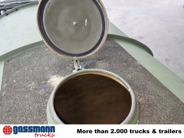 Renault Midliner S170 4x4, 6000l Wassertank - Tank truck: picture 4 Renault Midliner S170 4x4, 6000l Wassertank - Tank truck: picture 4