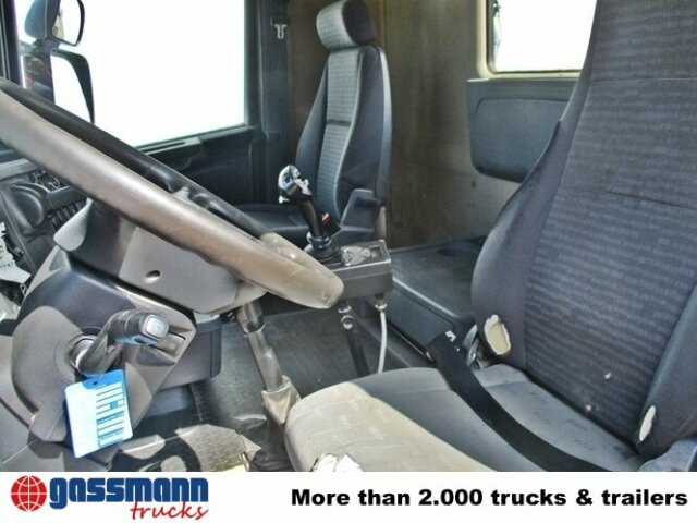 Scania R420 CB 8x4 MNZ, Retarder, Euro4 - Hook lift truck: picture 5 Scania R420 CB 8x4 MNZ, Retarder, Euro4 - Hook lift truck: picture 5