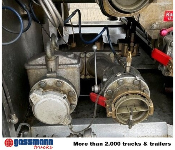 TAL-A-ZE 44,0, 43.500l, 4 Kammern, - Tank semi-trailer: picture 2 TAL-A-ZE 44,0, 43.500l, 4 Kammern, - Tank semi-trailer: picture 2
