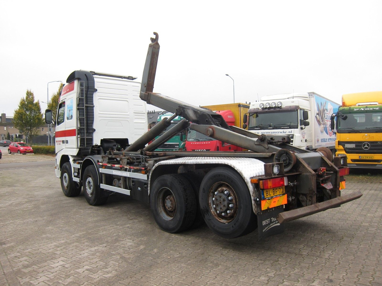 Volvo FH 460 Globe 8X2 Haken 25T Manual Ap-Achse - Hook lift truck: picture 2 Volvo FH 460 Globe 8X2 Haken 25T Manual Ap-Achse - Hook lift truck: picture 2