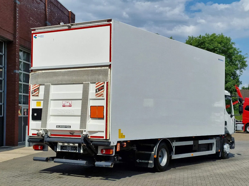 Box truck Renault D16 250 4x2 Box with side doors - Zepro loadlift - Euro 6 - Low KM - Sleepercab: picture 10
