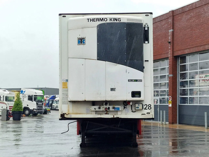Schmitz Cargobull SCB*S3B - Thermoking SLXe 200 - Rohrbahnen / Meat rails - Lift axle - SAF Axle - Isothermal semi-trailer: picture 2 Schmitz Cargobull SCB*S3B - Thermoking SLXe 200 - Rohrbahnen / Meat rails - Lift axle - SAF Axle - Isothermal semi-trailer: picture 2