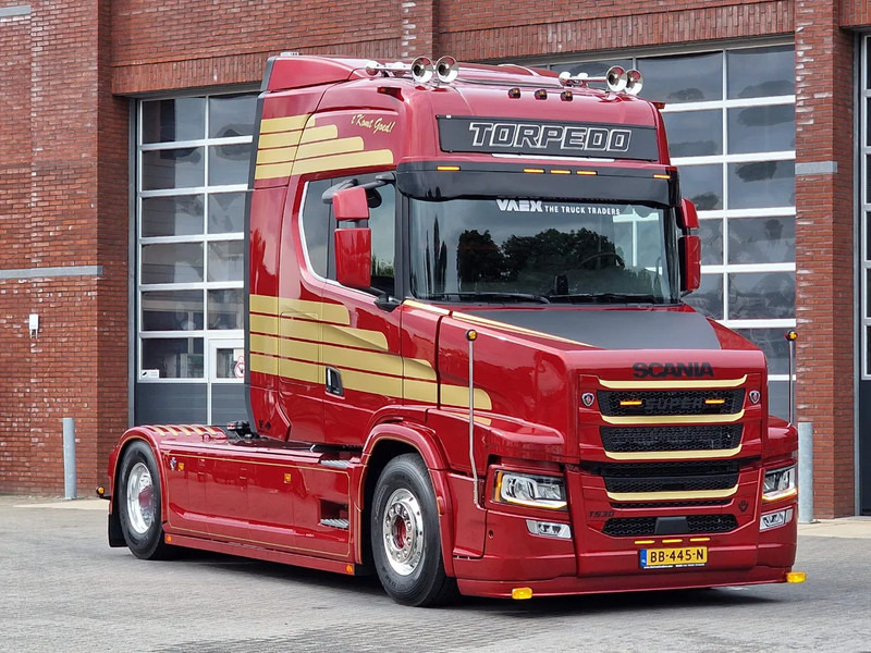 Scania 530ST V8 NGS Tuft R Torpedo - New - Full spec - BUFFL In- and Exterior - Show truck - Tractor unit: picture 1 Scania 530ST V8 NGS Tuft R Torpedo - New - Full spec - BUFFL In- and Exterior - Show truck - Tractor unit: picture 1