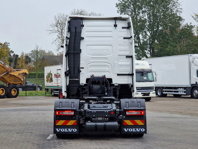 New Tractor unit Volvo FH 16 780 Aero Globetrotter XL 4x2 - NEW - Full spec - Retarder - Full air - 2x tank: picture 6