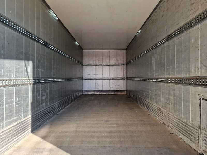 Box truck Volvo FM 410 4x2 - Box - Loadlift - Full air - Euro 6 - Box: 7.50: picture 14