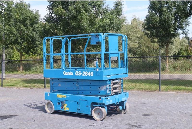 Genie GS-2646 | 10 METER | 454 KG - Scissor lift: picture 2 Genie GS-2646 | 10 METER | 454 KG - Scissor lift: picture 2