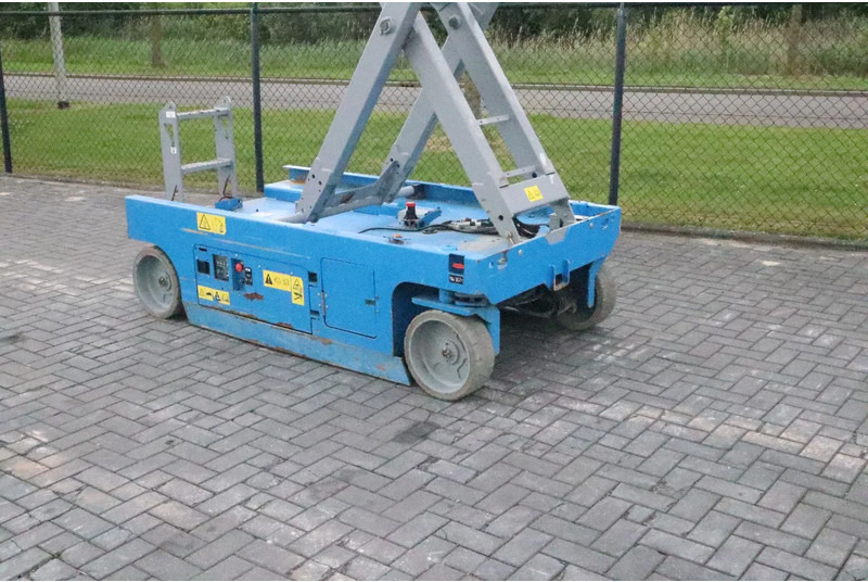 Scissor lift Genie GS-3246 | 12 METER | 318 KG: picture 10