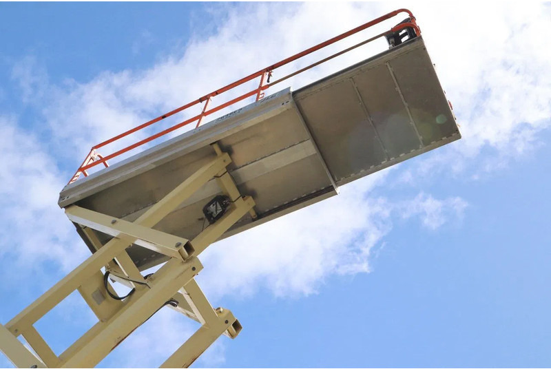 Scissor lift JLG 2646 ES | 10 METER | 450 KG: picture 12