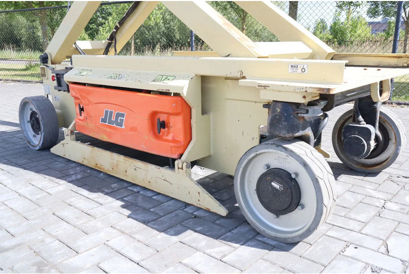 Scissor lift JLG 2646 ES | 10 METER | 450 KG: picture 13