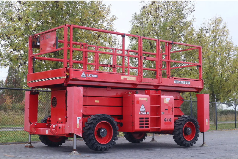 LGMG SR1023D | 12 METER | 1.100 KG - Scissor lift: picture 3 LGMG SR1023D | 12 METER | 1.100 KG - Scissor lift: picture 3