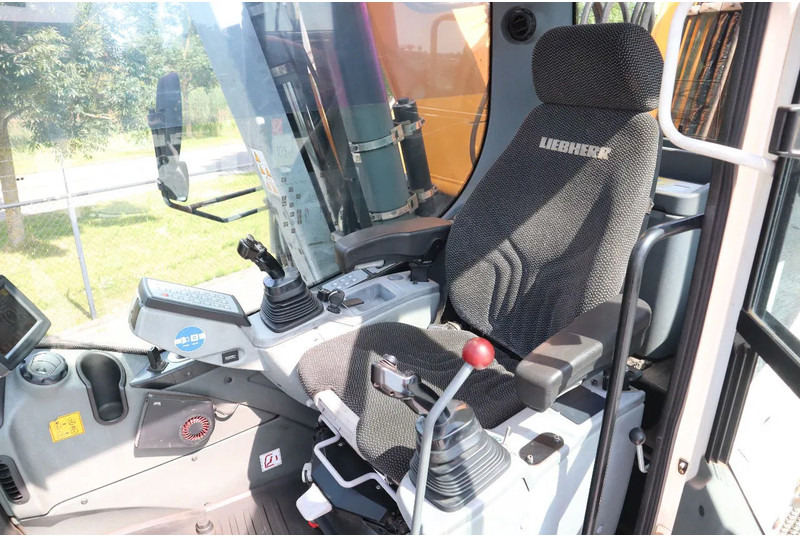 Wheel excavator Liebherr LH 40 M LITRONIC | GRAB | QUICK COUPLER | 16 METER: picture 16