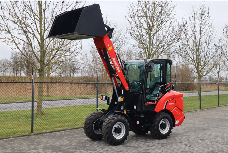 Manitou MLA 3-25 H | BUCKET | QUICK COUPLER | NEW UNUSED - Wheel loader: picture 2 Manitou MLA 3-25 H | BUCKET | QUICK COUPLER | NEW UNUSED - Wheel loader: picture 2