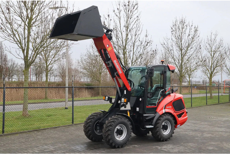 Manitou MLA 5-50 H PREMIUM | AIRCO | BUCKET | QUICK COUPLER | NEW UNUSED - Wheel loader: picture 2 Manitou MLA 5-50 H PREMIUM | AIRCO | BUCKET | QUICK COUPLER | NEW UNUSED - Wheel loader: picture 2