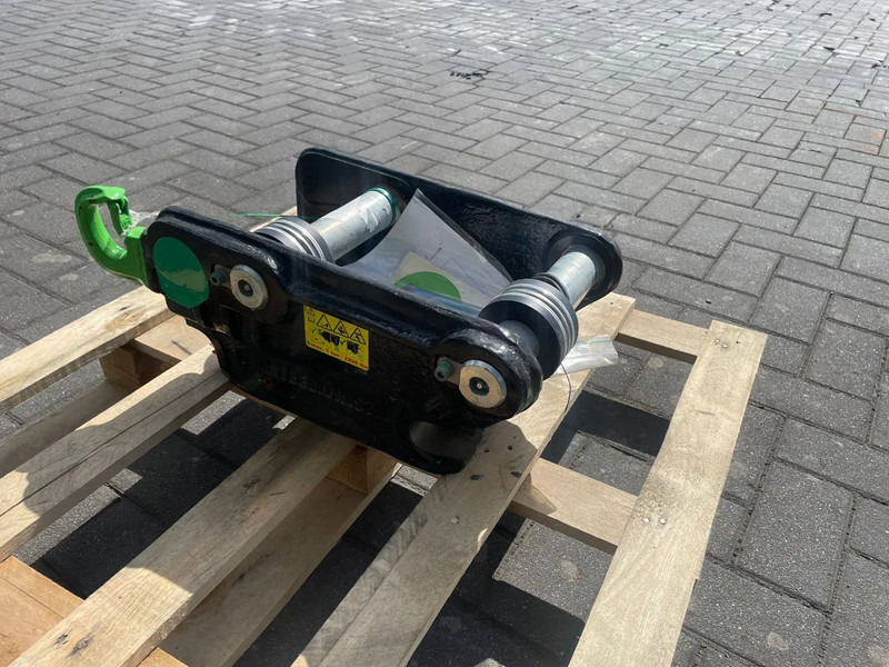 STEELWRIST QC S40 FPL | QUICK COUPLER | 2 - 6 TON | NEW / UNUSED - Demolition shears for Construction machinery: picture 5 STEELWRIST QC S40 FPL | QUICK COUPLER | 2 - 6 TON | NEW / UNUSED - Demolition shears for Construction machinery: picture 5