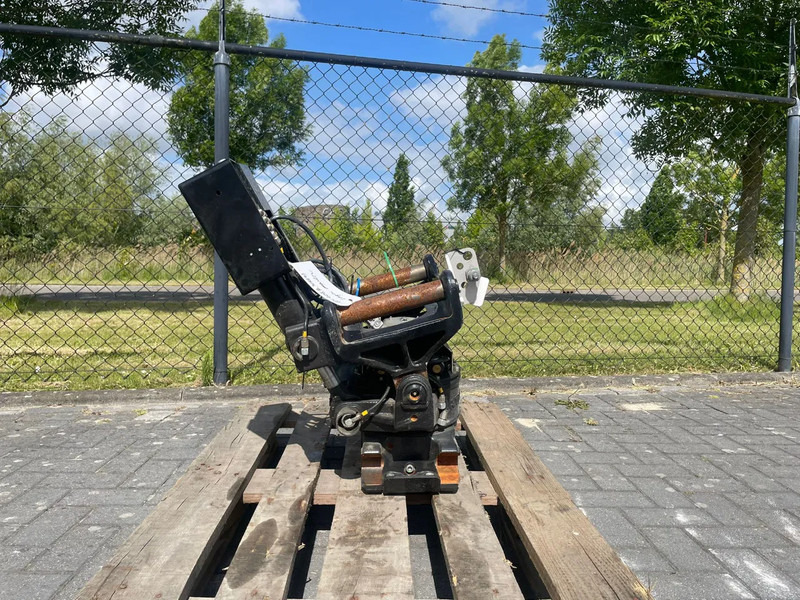 STEELWRIST STEELWRIST X06 S40 | TILT ROTATOR | VLS | FPL | RF | NEW / UNUSED - Tiltrotator for Construction machinery: picture 2 STEELWRIST STEELWRIST X06 S40 | TILT ROTATOR | VLS | FPL | RF | NEW / UNUSED - Tiltrotator for Construction machinery: picture 2