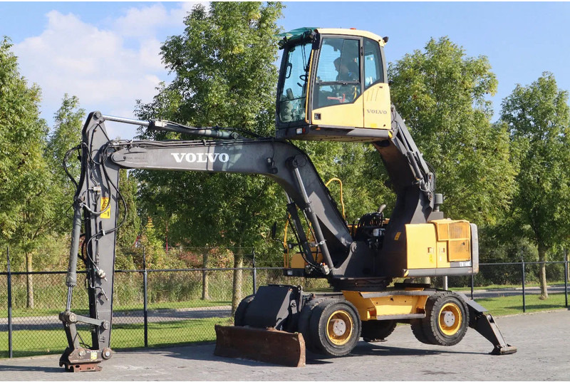 Volvo EW160C | EW 160 C | LIFT CAB | DOZERBLADE | QUICK COUPLER - Wheel excavator: picture 2 Volvo EW160C | EW 160 C | LIFT CAB | DOZERBLADE | QUICK COUPLER - Wheel excavator: picture 2