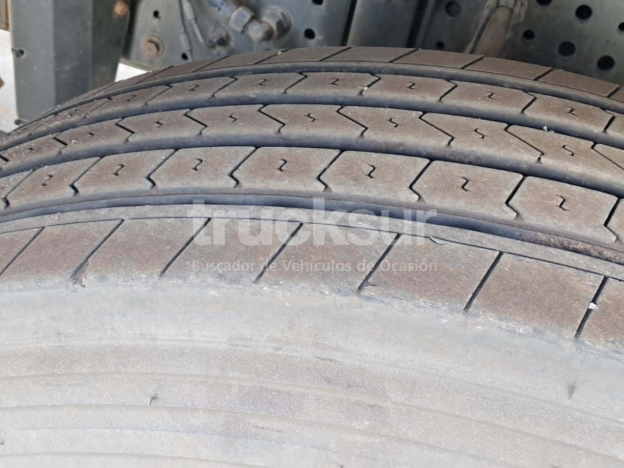 Lease a IVECO AT260SY/PS 360CV ejes 6x2*4 IVECO AT260SY/PS 360CV ejes 6x2*4: picture 28