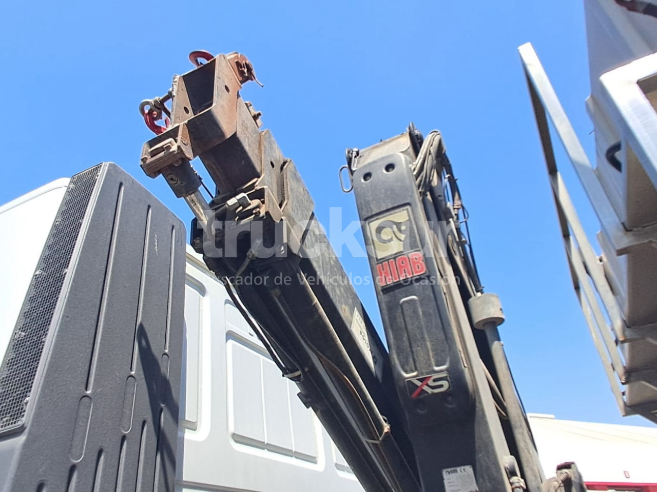 Lease a IVECO AT260SY/PS 360CV ejes 6x2*4 IVECO AT260SY/PS 360CV ejes 6x2*4: picture 10