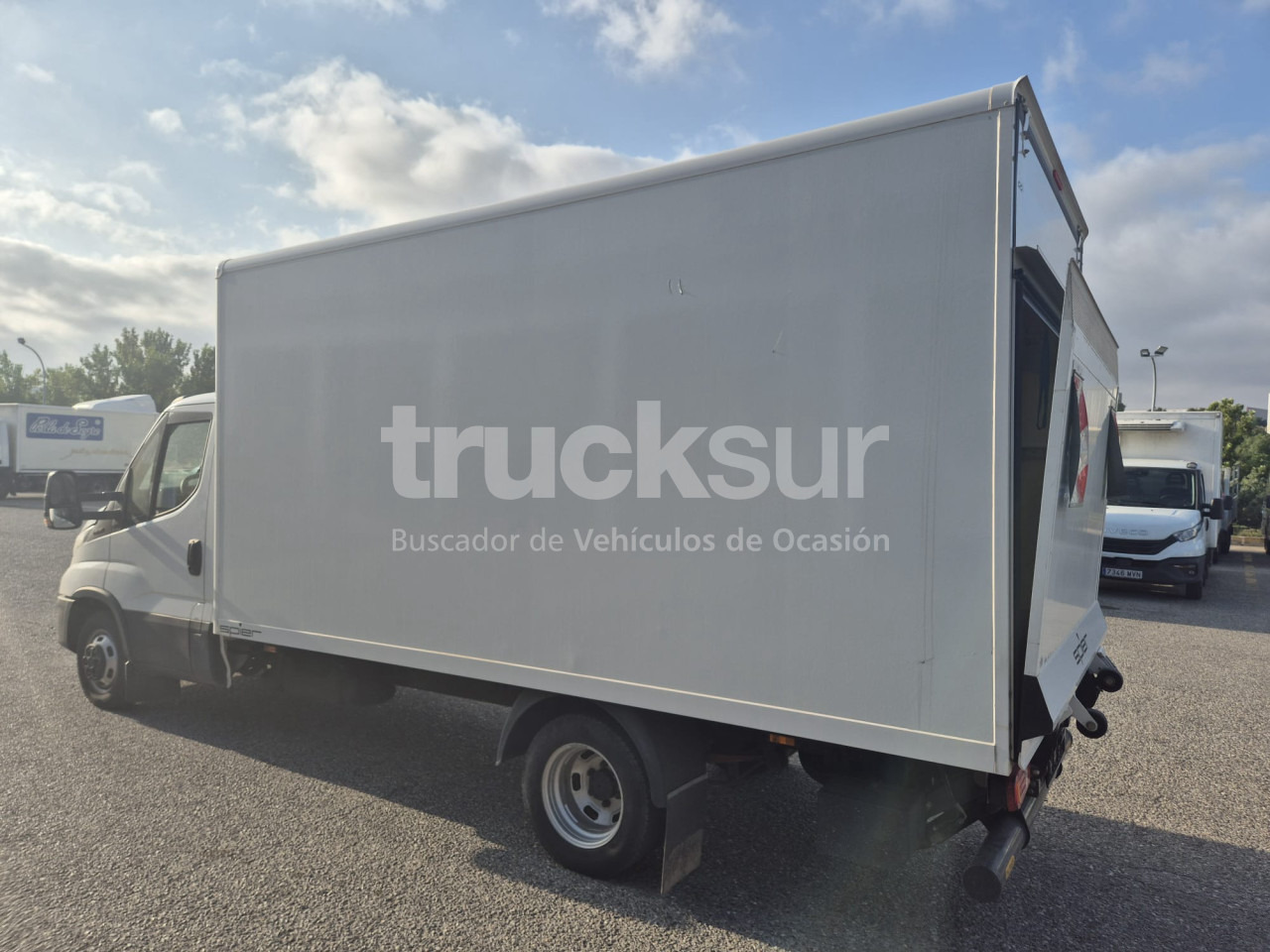 IVECO DAILY 35C16H - Box van: picture 4 IVECO DAILY 35C16H - Box van: picture 4