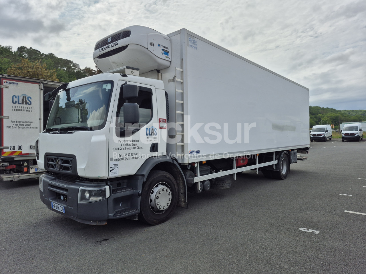 RENAULT D320.18 - Refrigerator truck: picture 1 RENAULT D320.18 - Refrigerator truck: picture 1