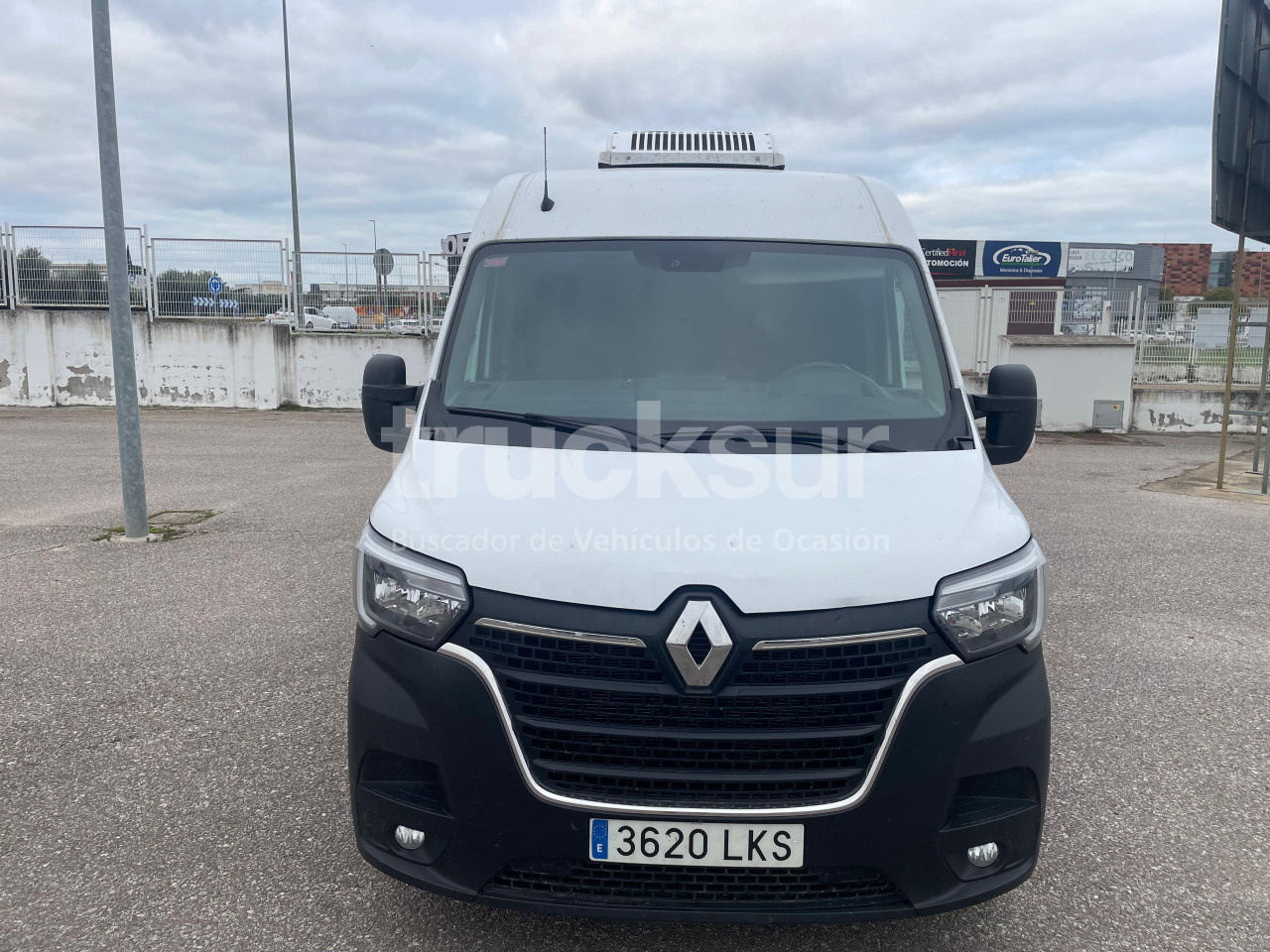 Lease a RENAULT MASTER 130.35 FRC-X RENAULT MASTER 130.35 FRC-X: picture 7