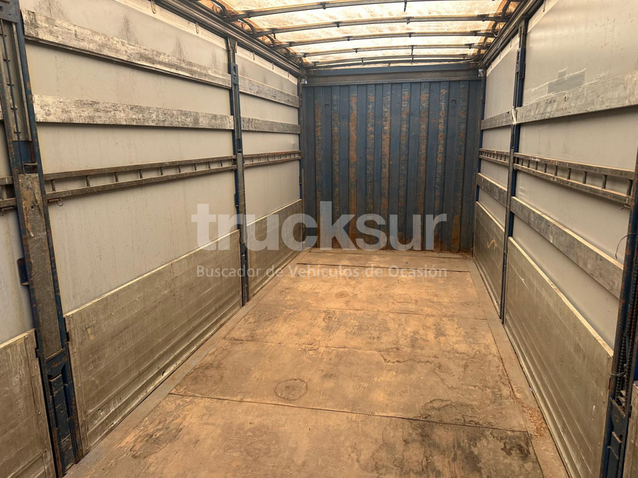 SCANIA SEMITAULINER AUTOPORTANTE - Curtainside swap body: picture 3 SCANIA SEMITAULINER AUTOPORTANTE - Curtainside swap body: picture 3