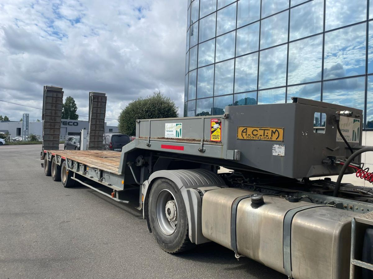 Actm - Low loader semi-trailer: picture 1 Actm - Low loader semi-trailer: picture 1