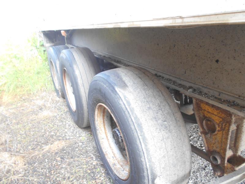 Benalu  - Tipper semi-trailer: picture 4 Benalu  - Tipper semi-trailer: picture 4