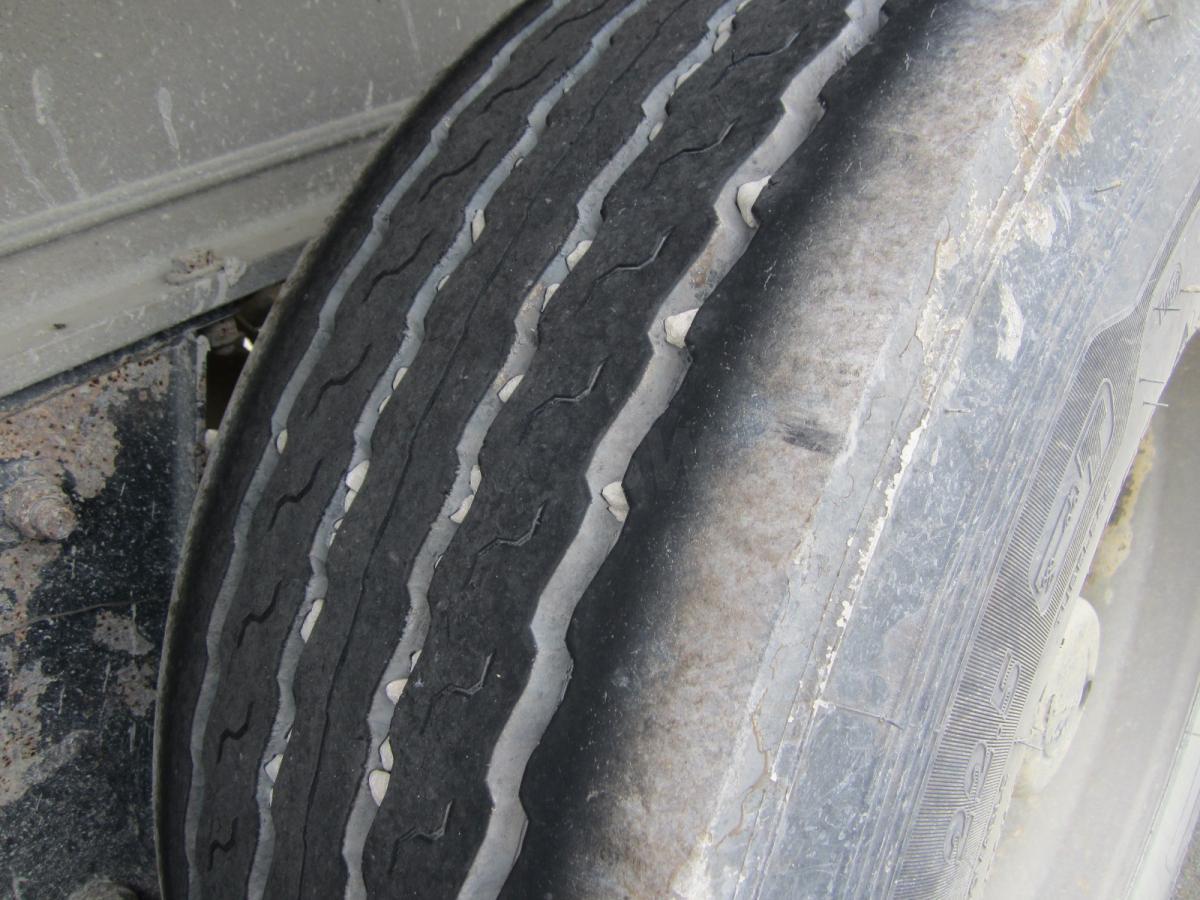 Benalu  - Tipper semi-trailer: picture 3 Benalu  - Tipper semi-trailer: picture 3