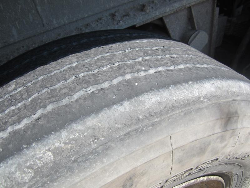 Benalu  - Tipper semi-trailer: picture 2 Benalu  - Tipper semi-trailer: picture 2