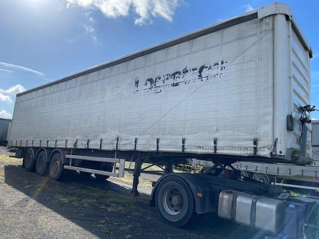 Fruehauf - Curtainsider semi-trailer: picture 2 Fruehauf - Curtainsider semi-trailer: picture 2