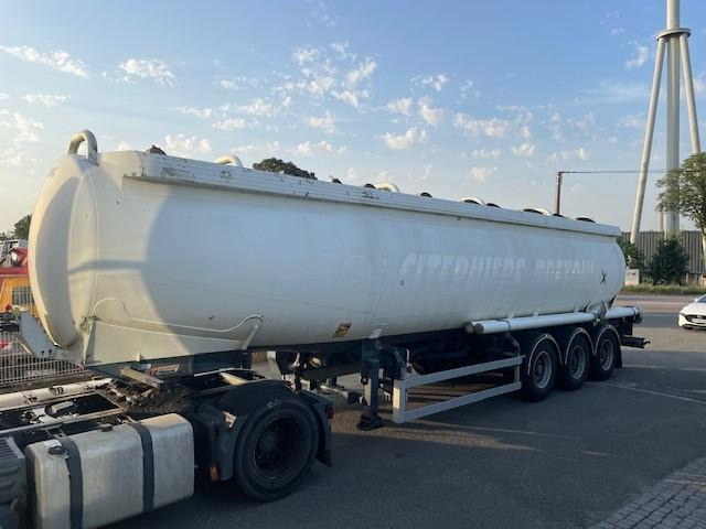 General Trailers - Tank semi-trailer: picture 1 General Trailers - Tank semi-trailer: picture 1