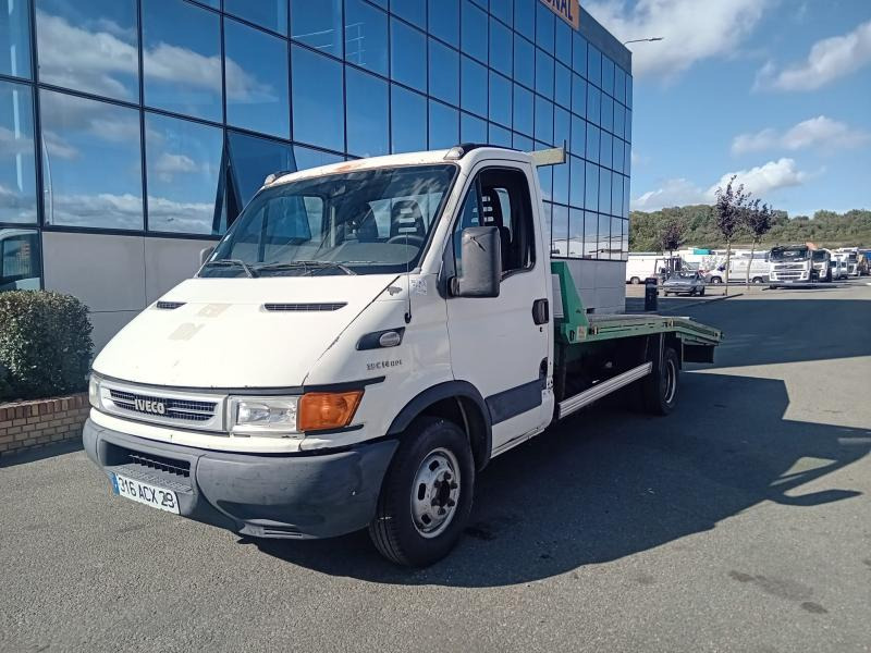 Iveco 35C14HPI - Tow truck: picture 1 Iveco 35C14HPI - Tow truck: picture 1