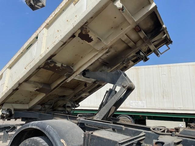 MAN 19.293 - Tipper, Crane truck: picture 2 MAN 19.293 - Tipper, Crane truck: picture 2