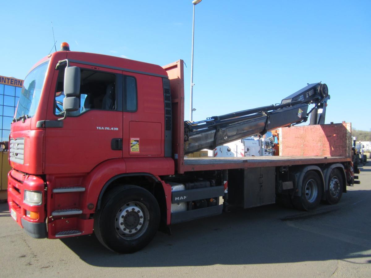 MAN TGA 26.430 - Dropside/ Flatbed truck, Crane truck: picture 2 MAN TGA 26.430 - Dropside/ Flatbed truck, Crane truck: picture 2