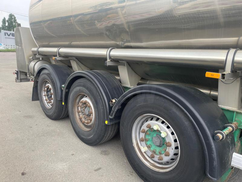 Tank semi-trailer Maisonneuve: picture 10