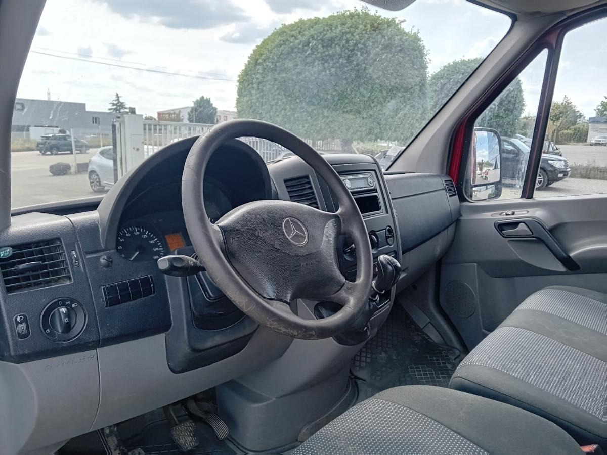 Mercedes Sprinter 511 CDI - Tipper van: picture 3 Mercedes Sprinter 511 CDI - Tipper van: picture 3
