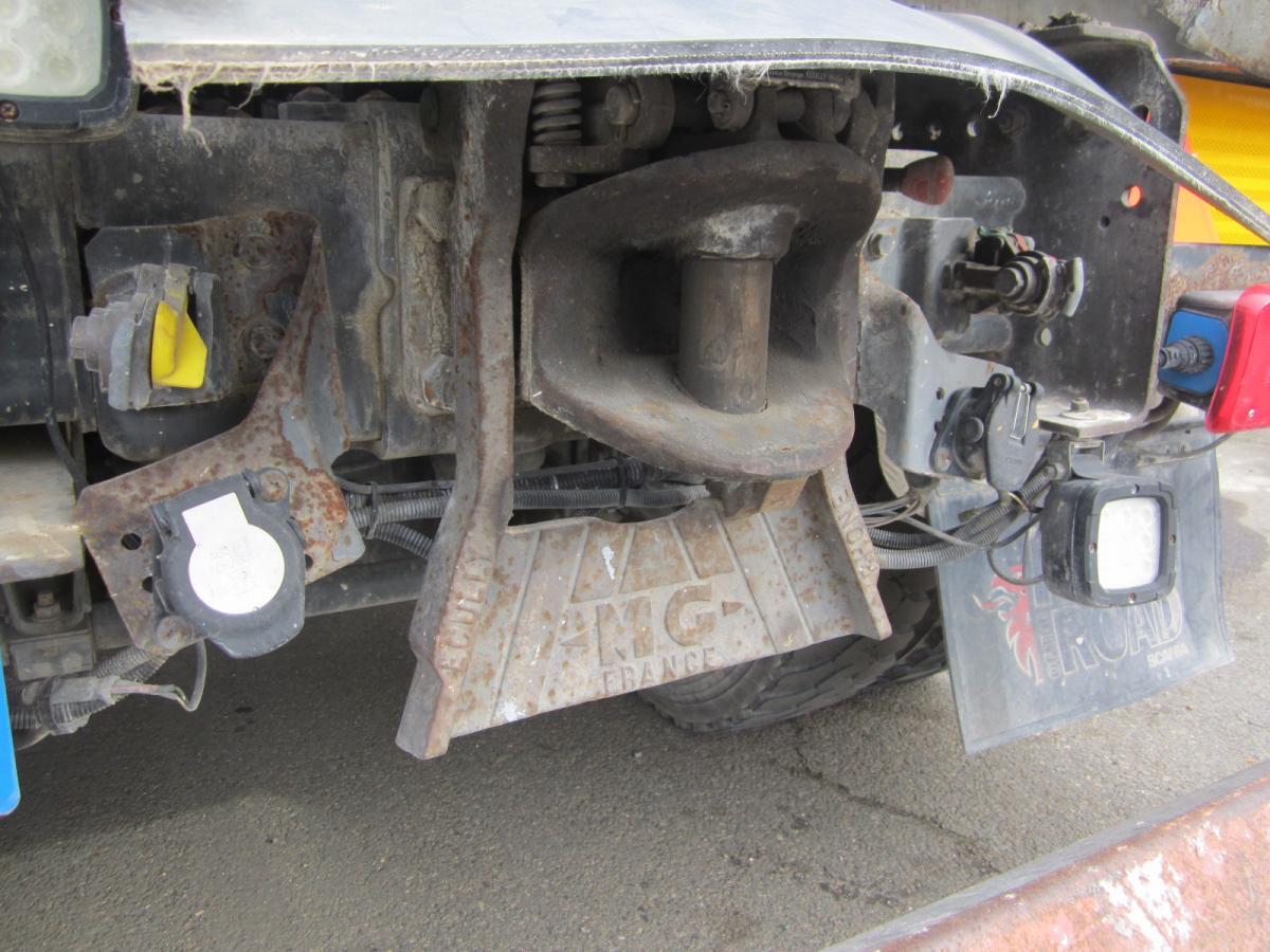 Skip loader truck Renault Kerax 460 DXI: picture 7 Skip loader truck Renault Kerax 460 DXI: picture 7