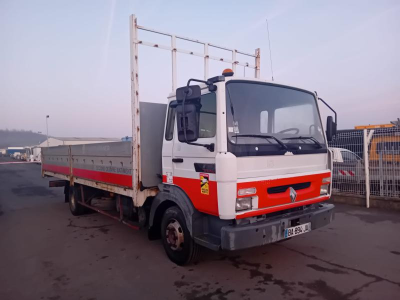 Renault Midliner S 150 - Dropside/ Flatbed truck: picture 1 Renault Midliner S 150 - Dropside/ Flatbed truck: picture 1