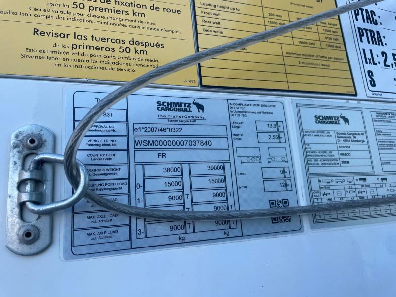 Schmitz Cargobull - Curtainsider semi-trailer: picture 3 Schmitz Cargobull - Curtainsider semi-trailer: picture 3