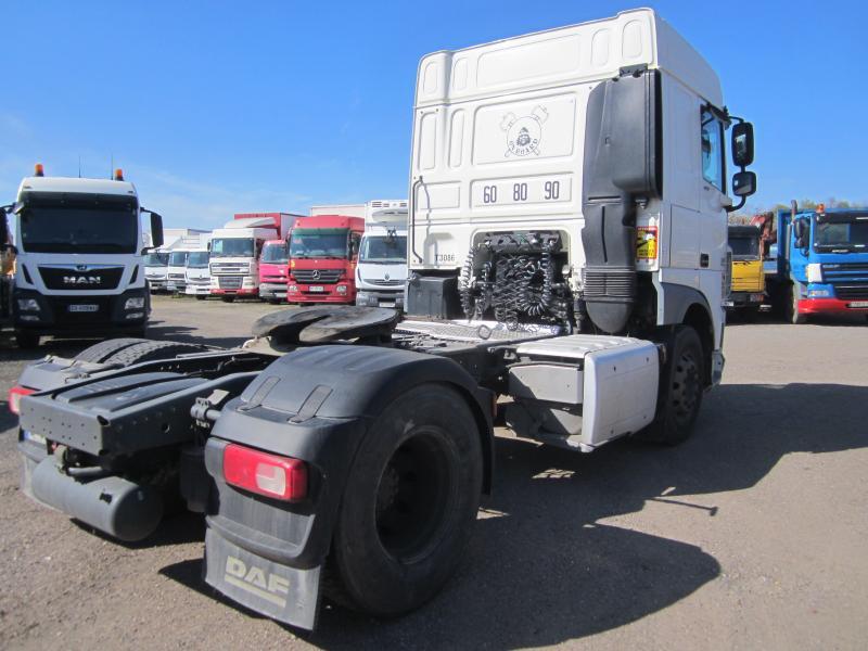 Tractor unit DAF XF105 460: picture 6