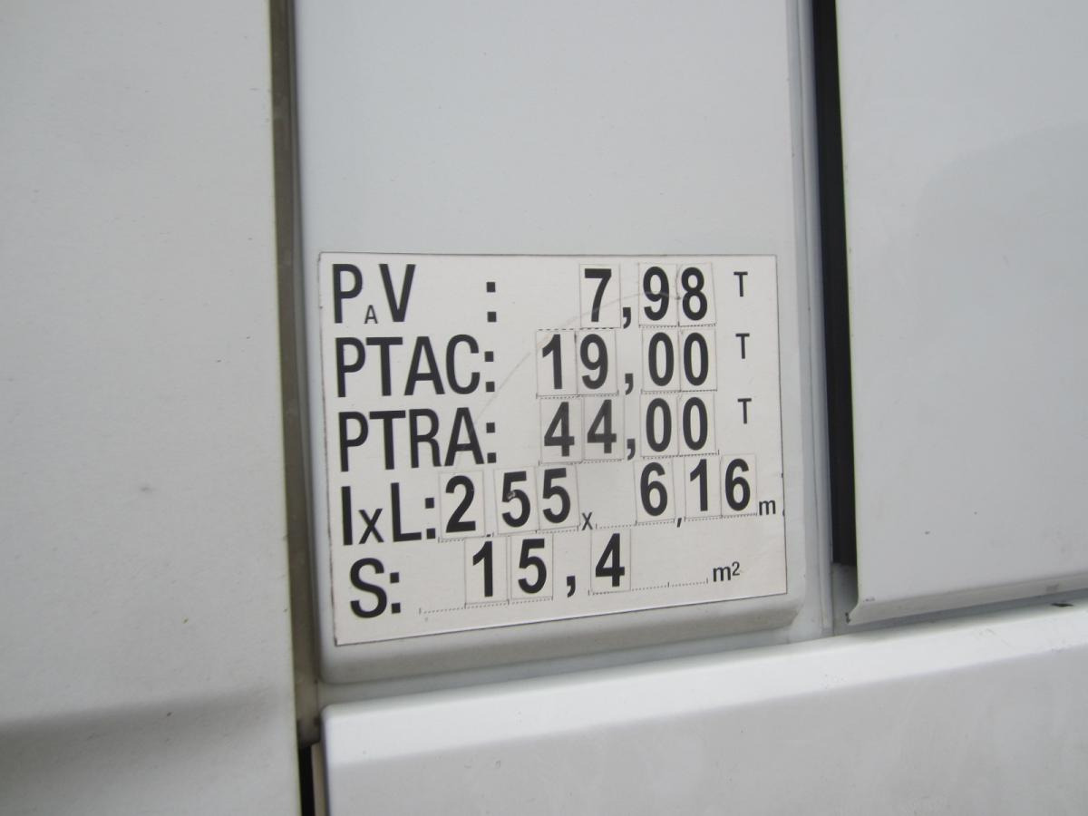 Tractor unit DAF XF105 460: picture 6