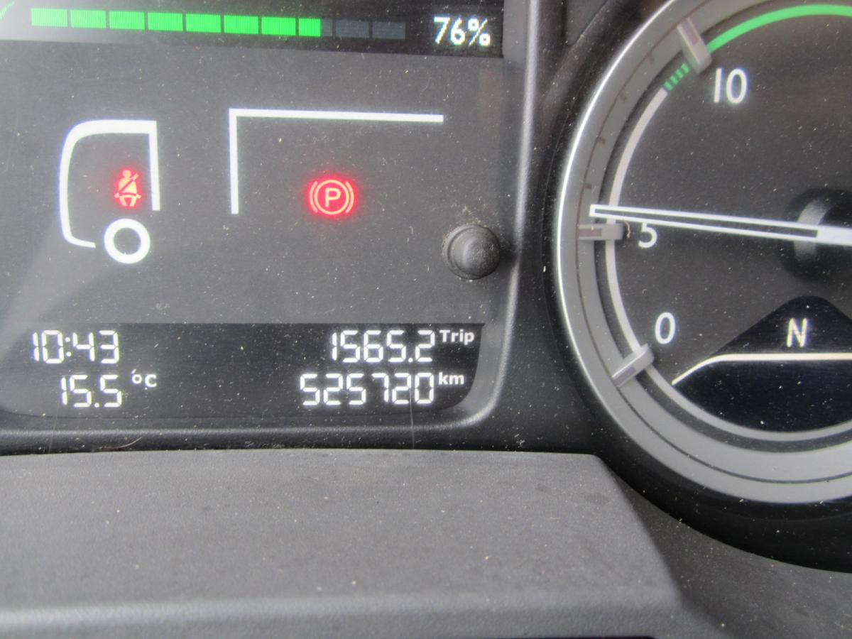 Tractor unit DAF XF105 460: picture 11