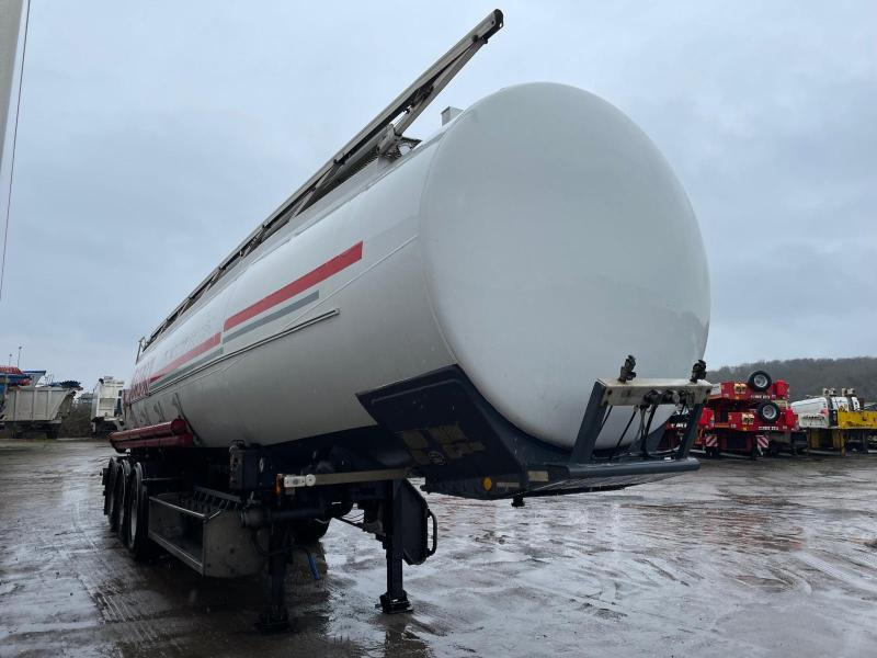 Trailor - Tank semi-trailer: picture 2 Trailor - Tank semi-trailer: picture 2