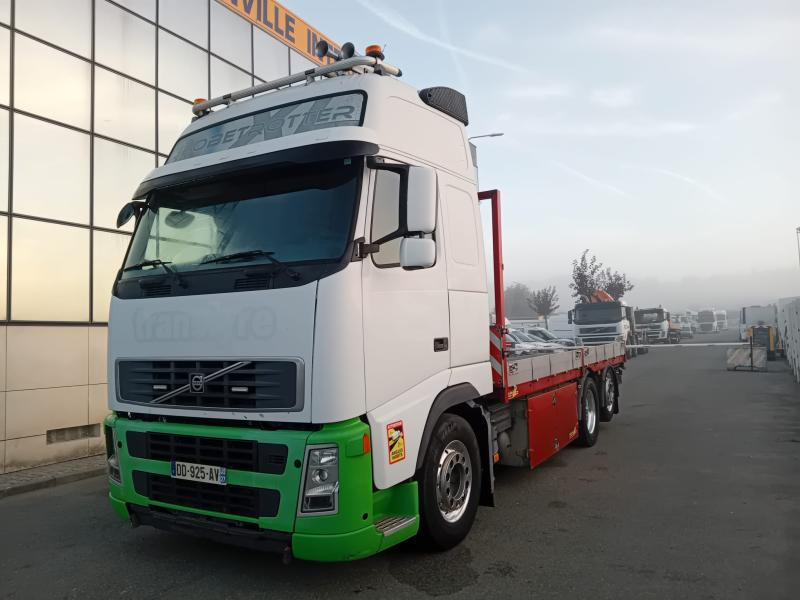 Volvo FH - Dropside/ Flatbed truck: picture 1 Volvo FH - Dropside/ Flatbed truck: picture 1